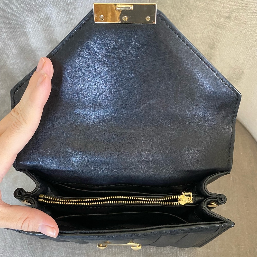 3 small/medium purses - Picture 5 of 13